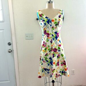 Very pretty fresh flowers dress